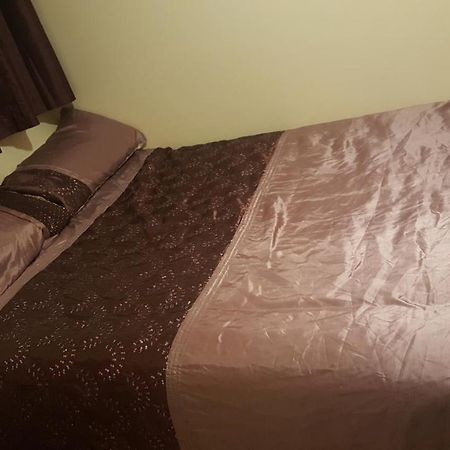 Splendid 4Bedrooms Shared Home Manchester Bagian luar foto